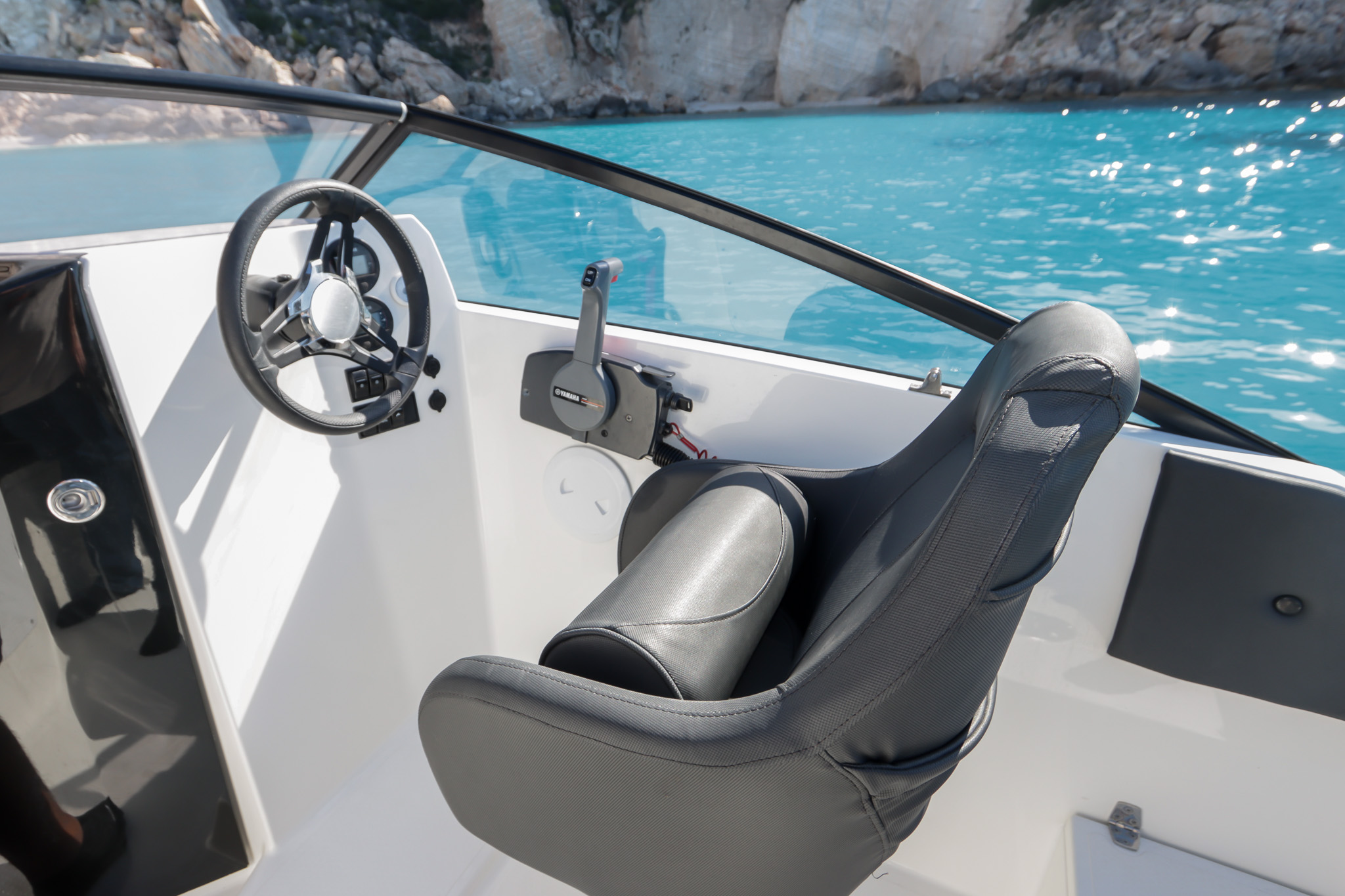 
								Texas 597 BOWRIDER full									