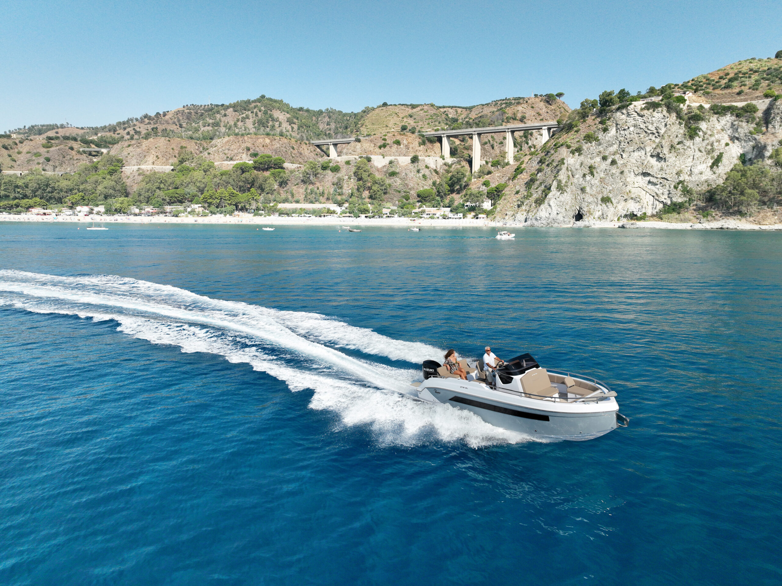 
								Ranieri International 275 SL full									