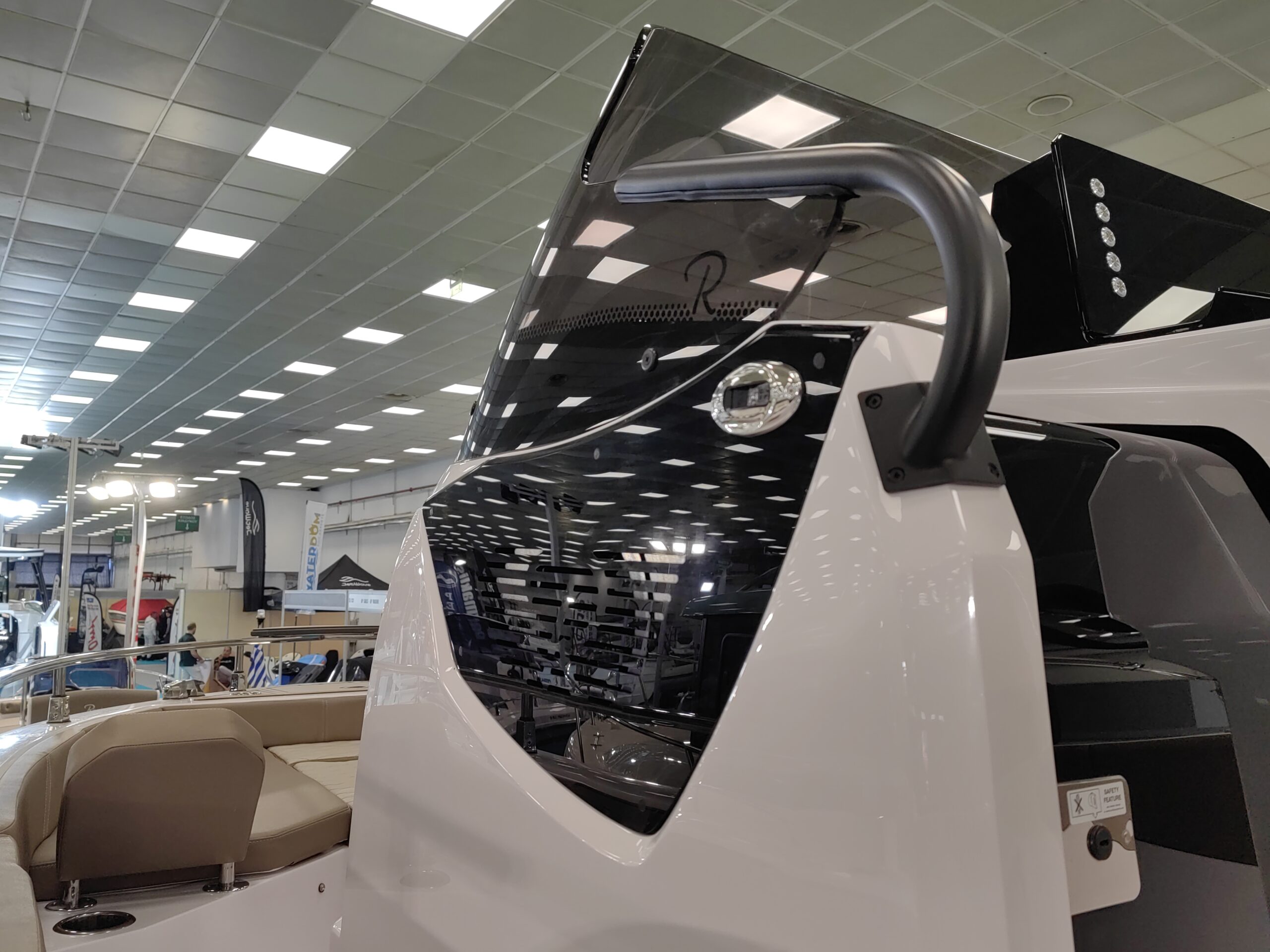
								Ranieri 255 SL full									