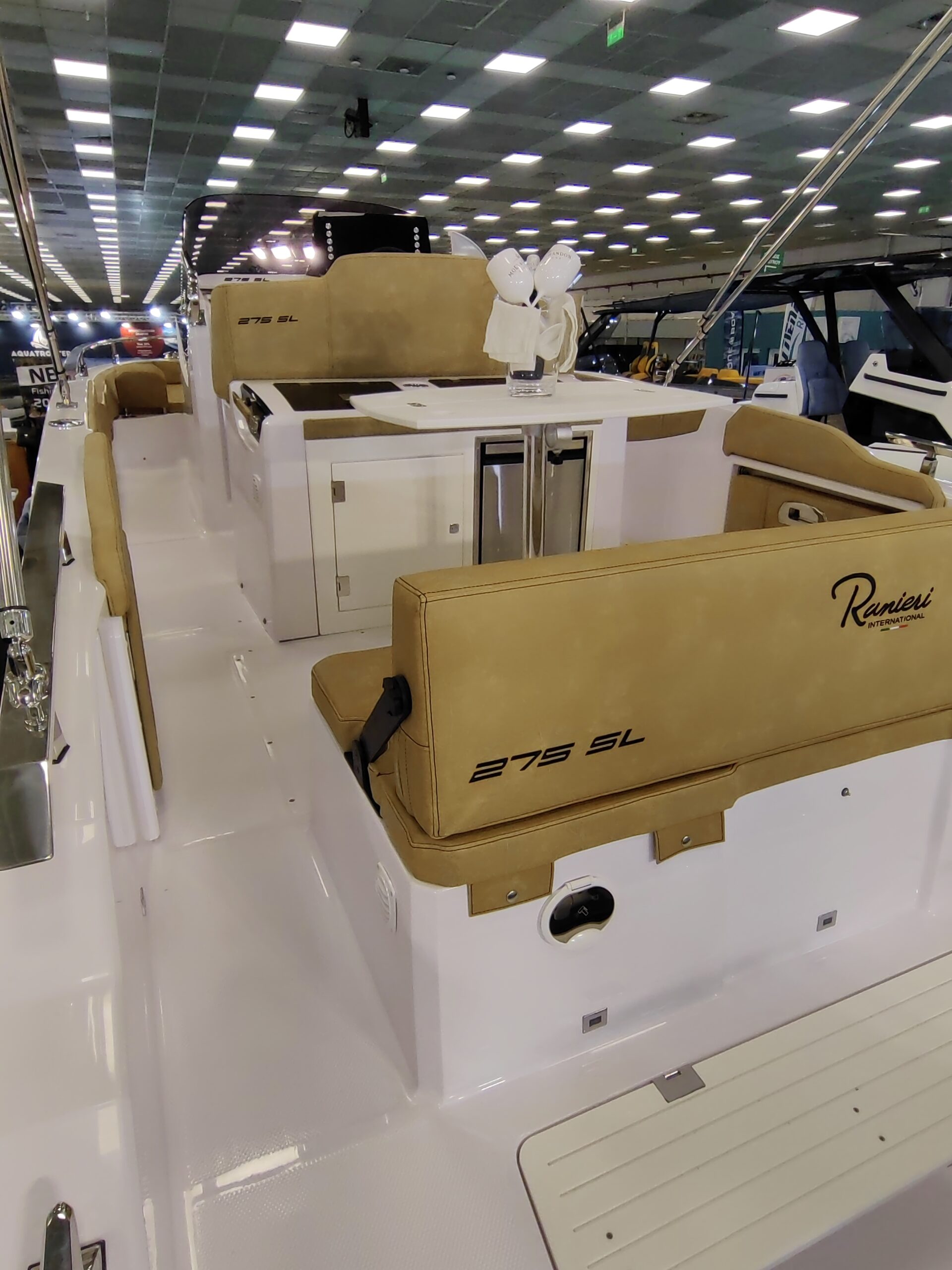 
								Ranieri International 275 SL full									