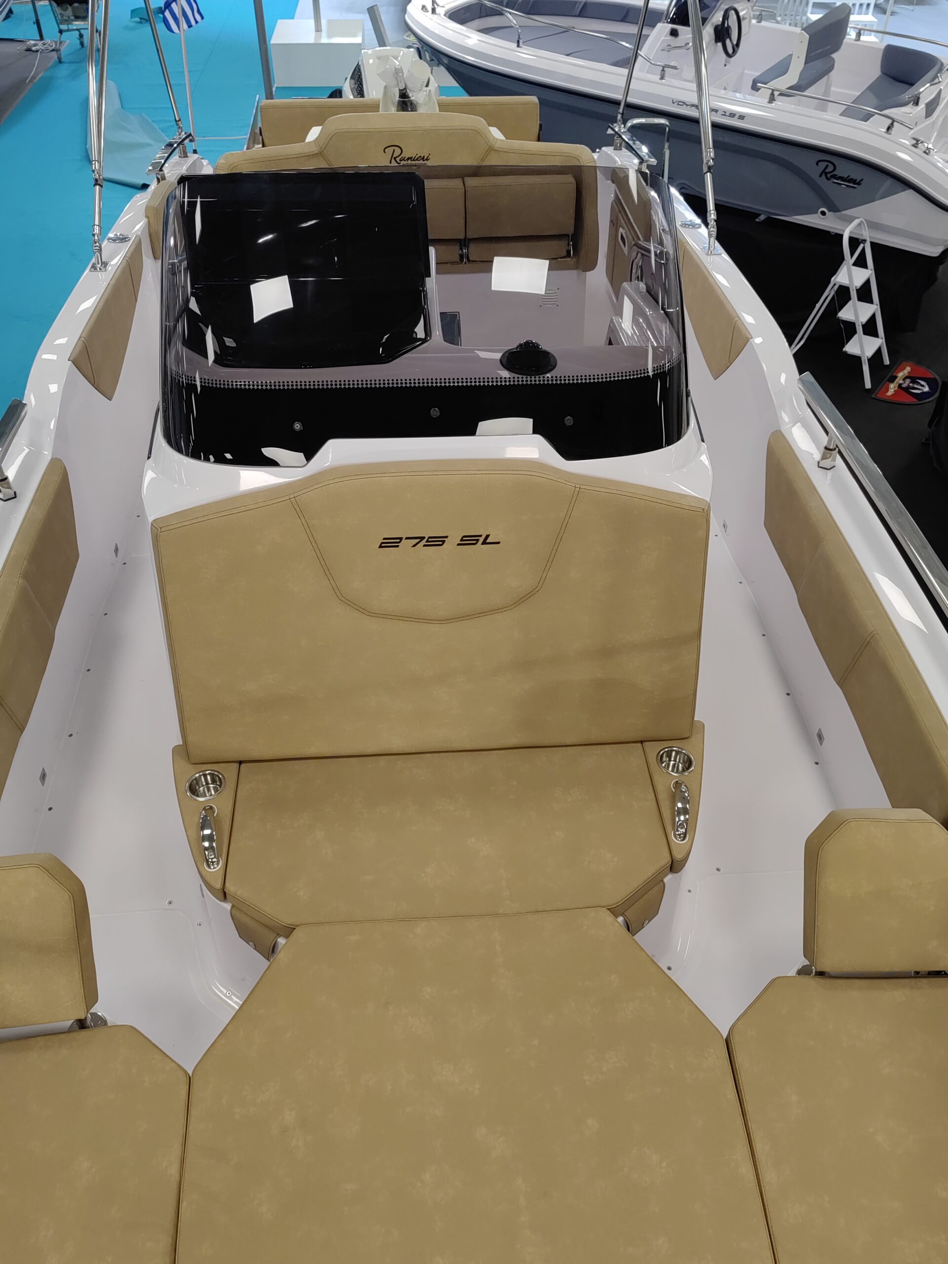 
								Ranieri International 275 SL full									