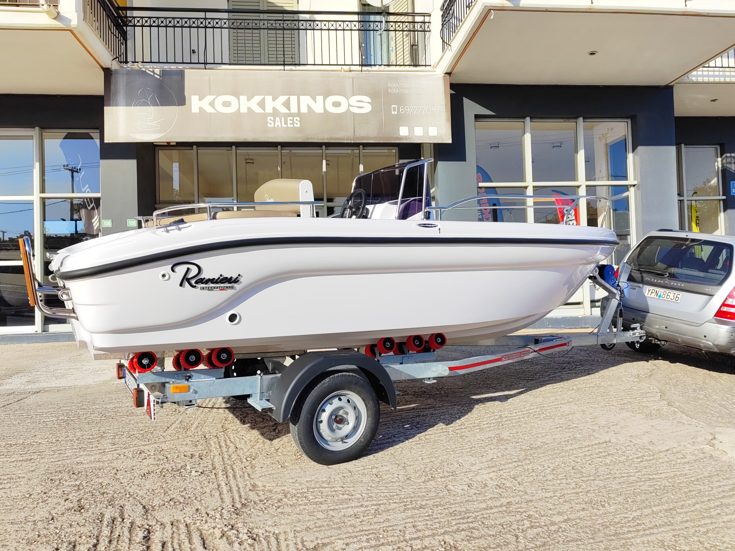 
								Ranieri Voyager 17 full									