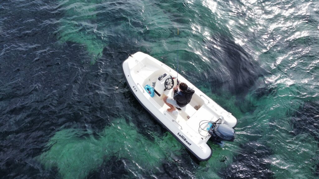 Πολυεστερικό σκάφος Lolliboat 350 της Kokkinos Sales για ψάρεμα και αναψυχή