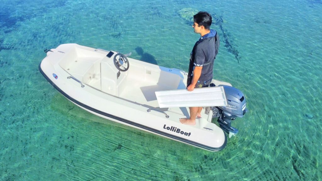 Πολυεστερικό σκάφος Lolliboat 350 της Kokkinos Sales για ψάρεμα και αναψυχή