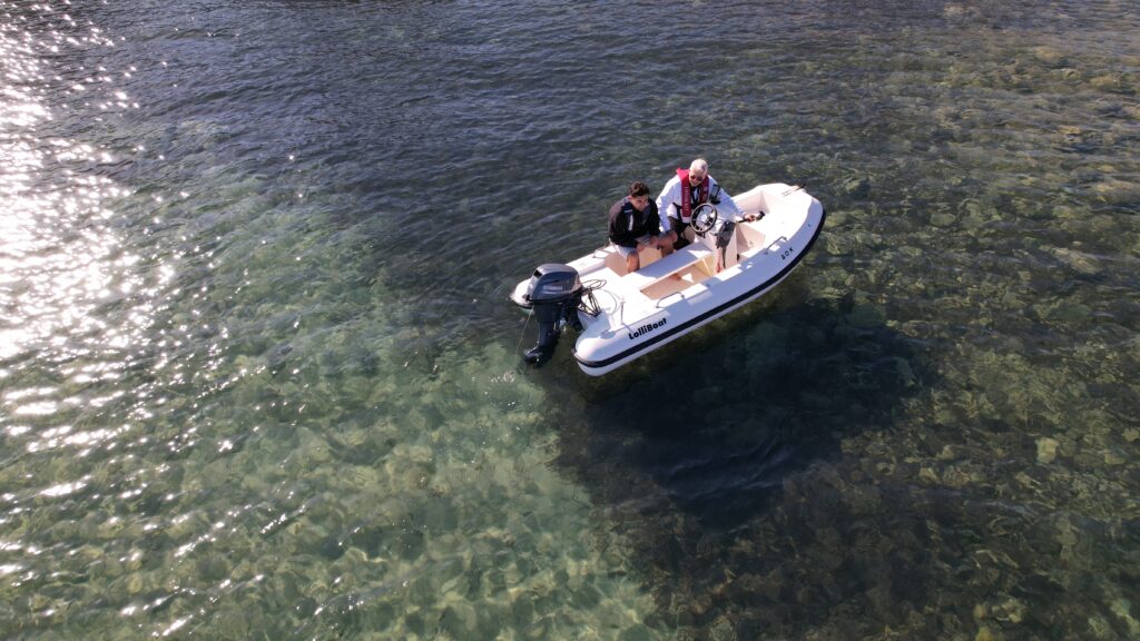 Πολυεστερικό σκάφος Lolliboat 350 της Kokkinos Sales για ψάρεμα και αναψυχή